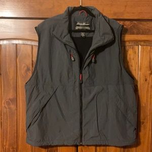Grey lined Eddie Bauer vest size XL Tall
